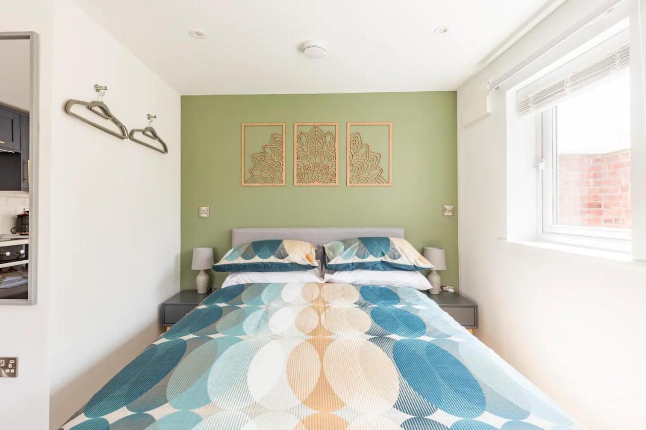 Charming Chester Studio With Private Garden & Free Parking Esterno foto