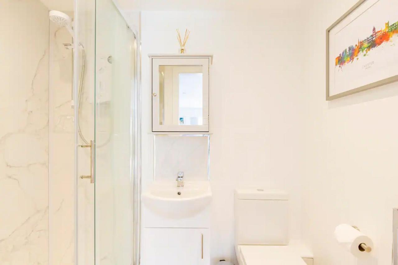 Charming Chester Studio With Private Garden & Free Parking Esterno foto